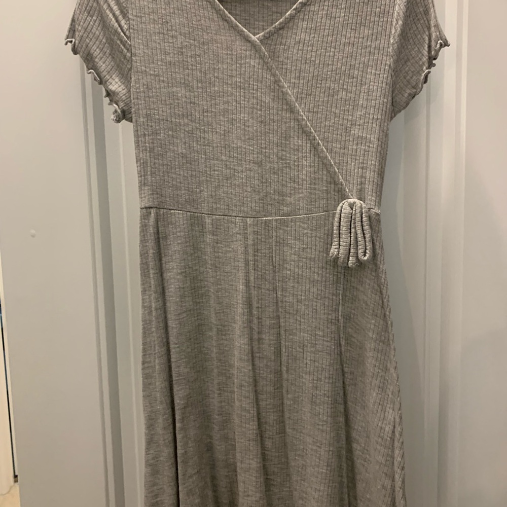 Girls Gray Ribbed Knit Dress